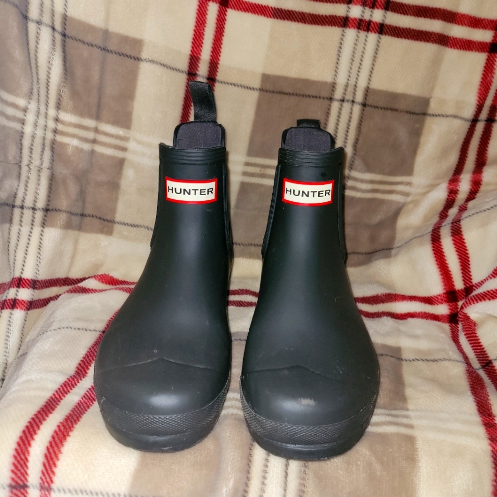 HUNTER BOOTS LLC WOMENS ORIGINAL CHELSEA RAIN BOOT
